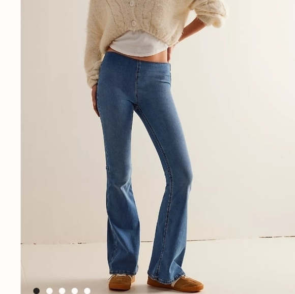 Free People Flare Penny Pull On Denim Jeans Blue Size 30 - Picture 12 of 12